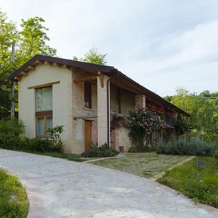 乡村民宿 阿飞塔卡梅尔博尔格卡波乡村民宿 *